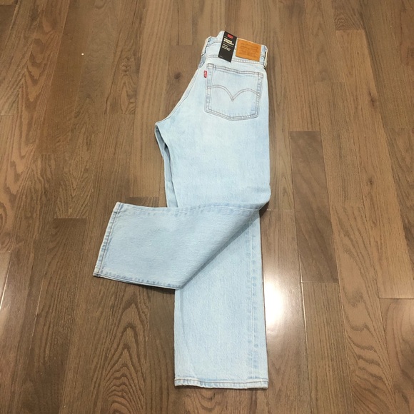 Levi’s Wedgie Straight in Dibs - Picture 3 of 10